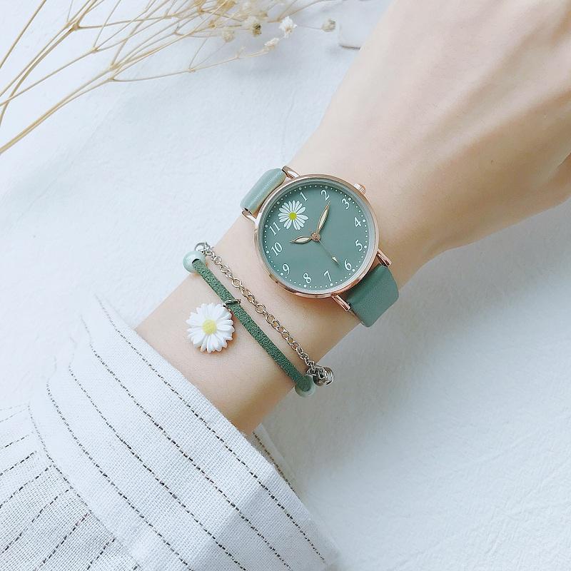 Wristwatches Fashion Women Watches Luxury Vintage Daisy Bracelet Watch Set Flower Ladies Leather Strap Quartz Wrist, Brown
Wristwatches Fashion Women Watches Luxury Vintage Daisy Bracelet Watch Set Flower Ladies Leather Strap Quartz Wrist, Brown