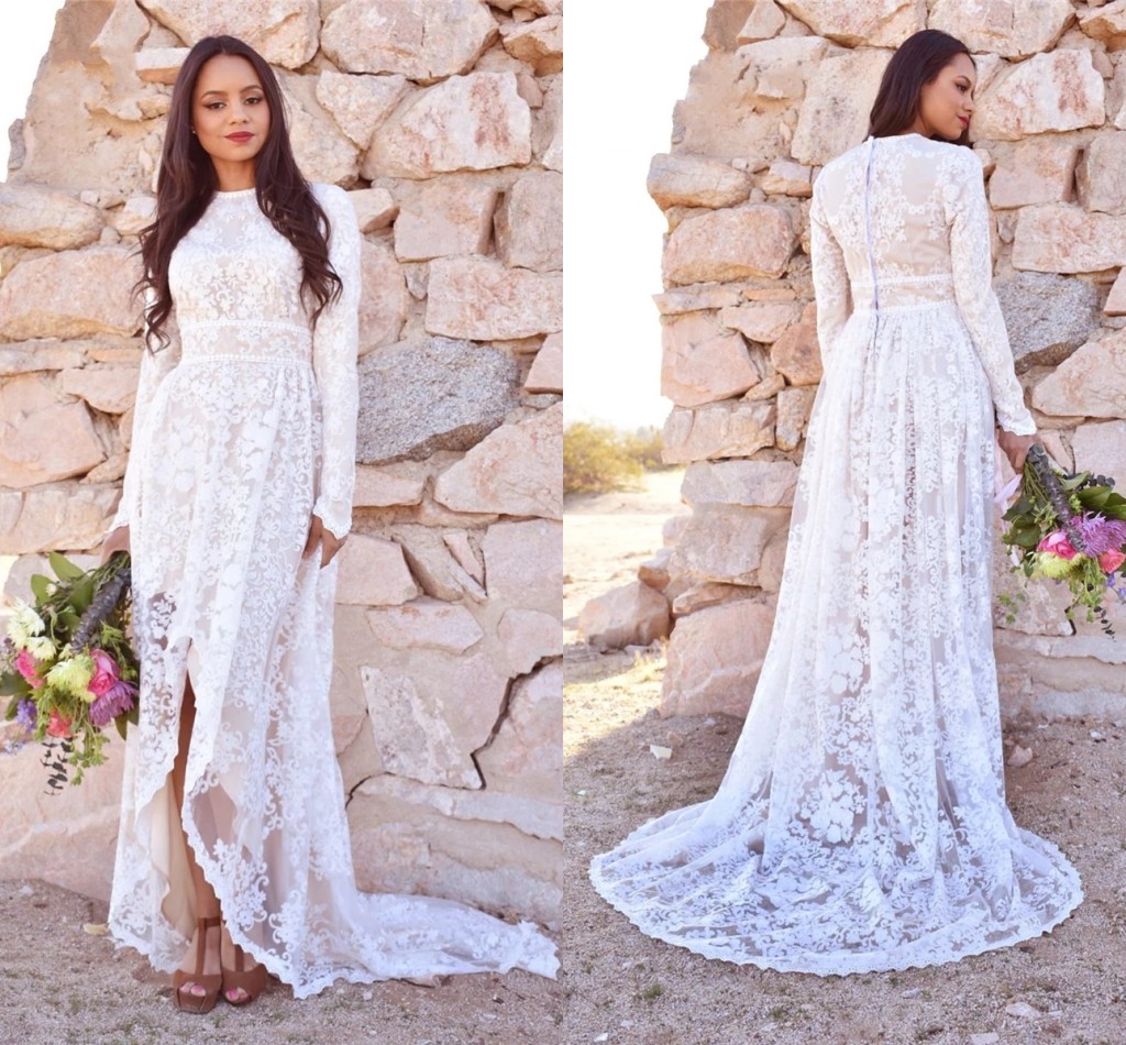 Unique Designer Beach Summer Style Wedding Dress 2022 Bridal Gown Short Front Long Back Lace Bodice Sweep Train with Sleeves Custom-made, Red
Unique Designer Beach Summer Style Wedding Dress 2022 Bridal Gown Short Front Long Back Lace Bodice Sweep Train with Sleeves Custom-made, Red
