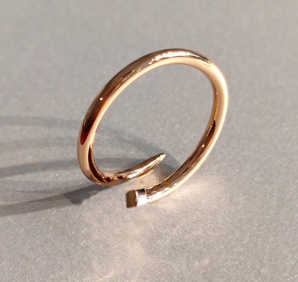 V gold 2022 thin ring nail in rose gold plated for women and man wedding jewelry gift have stamp box packing PS3136A
V gold 2022 thin ring nail in rose gold plated for women and man wedding jewelry gift have stamp box packing PS3136A