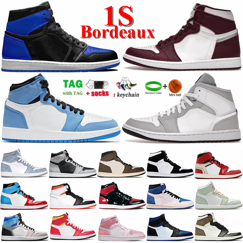 University Blue 1 Jumpman 1s Mens Basketball Shoes High OG Patent Royal Bordeaux Smoke Grey Pollen Dark Mocha Bred Mid Womens Classic Sports Sneakers Trainers
University Blue 1 Jumpman 1s Mens Basketball Shoes High OG Patent Royal Bordeaux Smoke Grey Pollen Dark Mocha Bred Mid Womens Classic Sports Sneakers Trainers