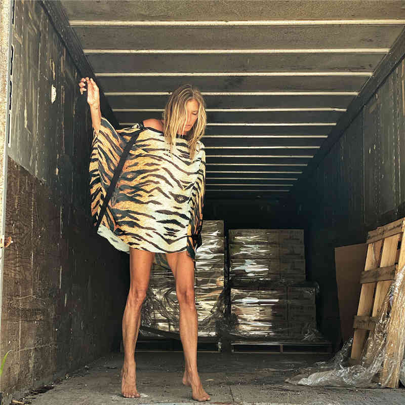 Sexy Tiger Striped Leopard One Shoulder Bikini Cover-ups Plus Size Summer Clothes For Women Beach Wear Swim Suit Cover Up A867 210420