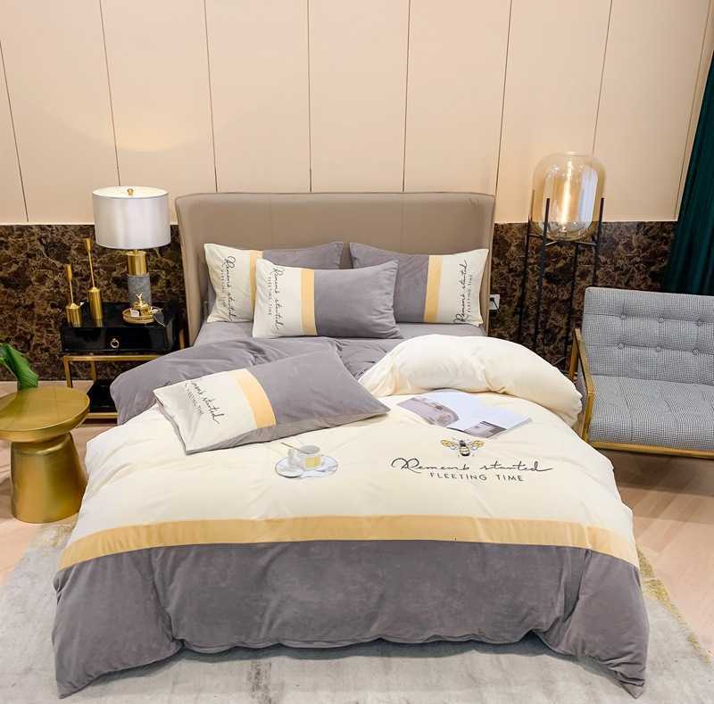 Autumn Winter Baby Four Piece Set Warm Milk Thickened Korean Ins Embroidery Stitched Veet Bedding
Autumn Winter Baby Four Piece Set Warm Milk Thickened Korean Ins Embroidery Stitched Veet Bedding