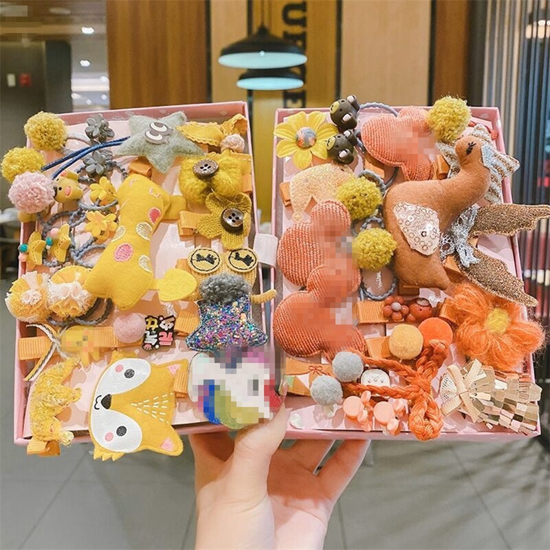 24pcs/Set Baby Hair Clips Cartoon Baby Headband Cute Bow Flower Children Hairpin Barrettes Headwear Baby Hair Accessories NO BOX 1758 Y2, Design you want
24pcs/Set Baby Hair Clips Cartoon Baby Headband Cute Bow Flower Children Hairpin Barrettes Headwear Baby Hair Accessories NO BOX 1758 Y2, Design you want