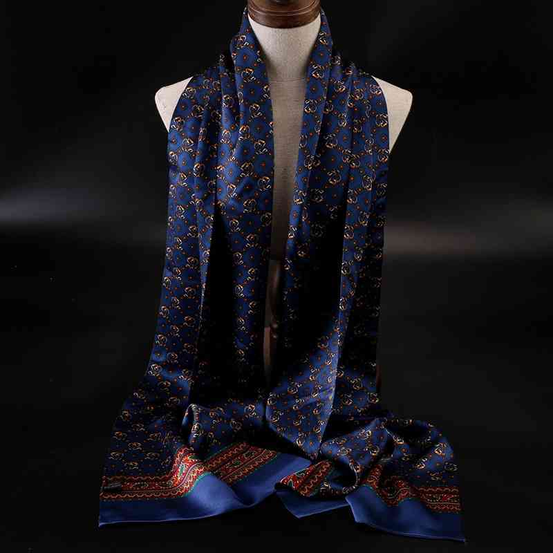 New Fashion Spring and autumn high-grade men's mulberry double-layer double-sided silk scarf Bib man Changji
New Fashion Spring and autumn high-grade men's mulberry double-layer double-sided silk scarf Bib man Changji
