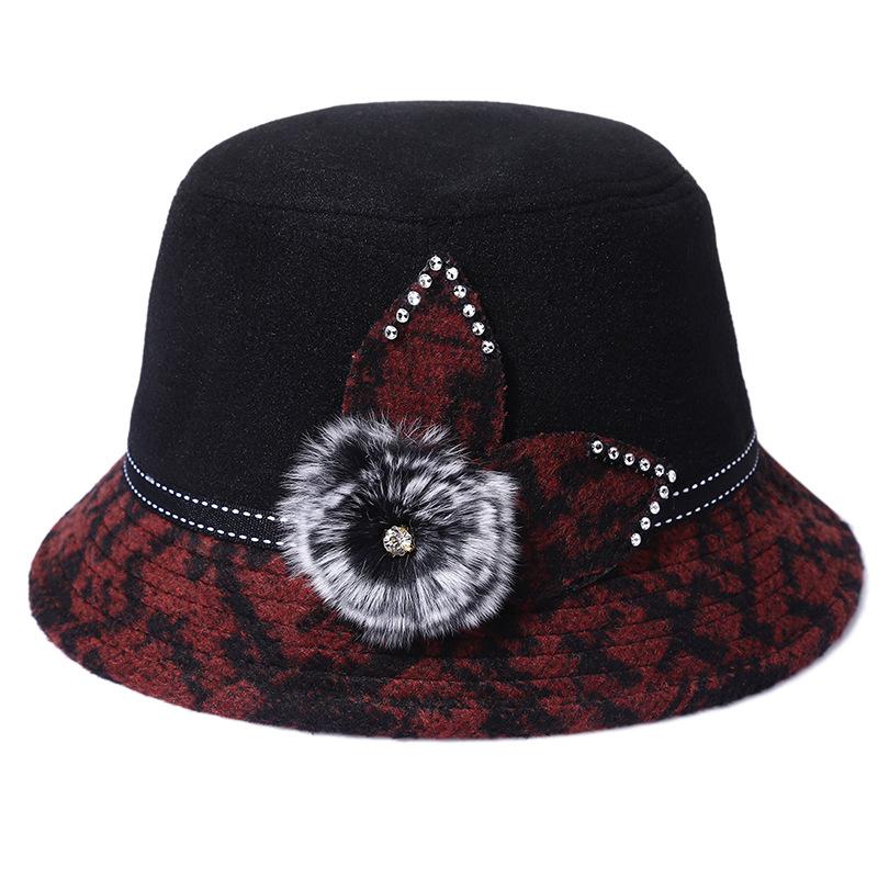 Berets 2022 Middle-aged And Old Hat Outdoor Winter Warm Send Mom Upset The Bonnet Bag To Help Luxury Cashmere, Black
Berets 2022 Middle-aged And Old Hat Outdoor Winter Warm Send Mom Upset The Bonnet Bag To Help Luxury Cashmere, Black