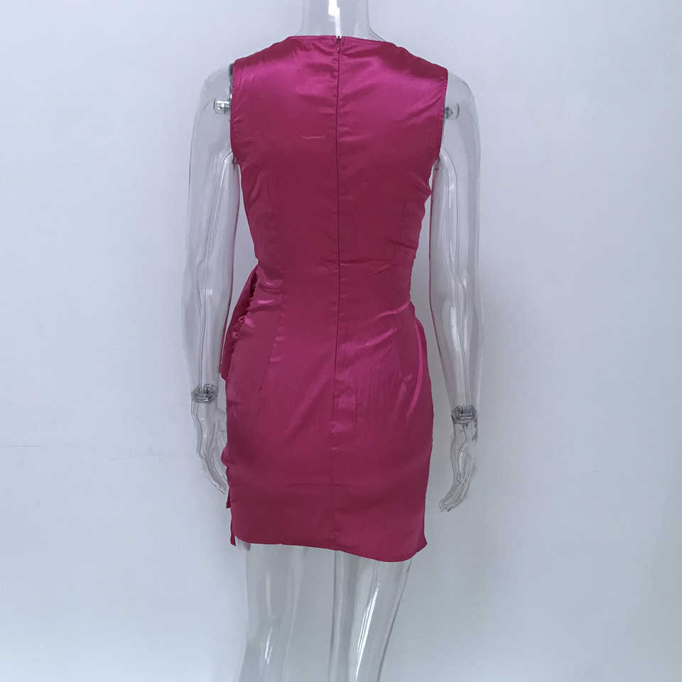 DEAT Spring Summer Fashion Casual Sleeveless Solid Color Hollow Out Pleated Sexy V-Neck Women's Dress SK784 210709