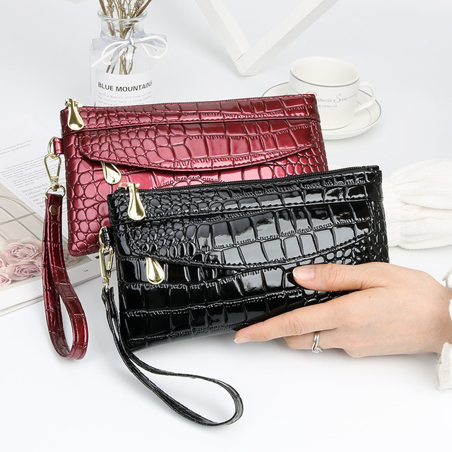 Women short organizer wallet Solid color Hasp Mini Wallets Womens bags wholesale Credit Card Genuine leather Black/red/grey Q30X26
Women short organizer wallet Solid color Hasp Mini Wallets Womens bags wholesale Credit Card Genuine leather Black/red/grey Q30X26
