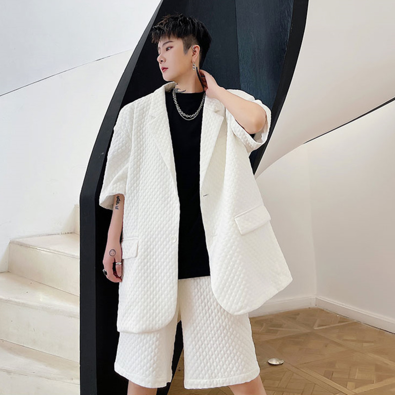 IEFB Diamond Embossed Solid Color Elastic Waist Loose Shorts Summer Men's Shorts Casual Shorts Korean Streetwear 9Y7020 210524