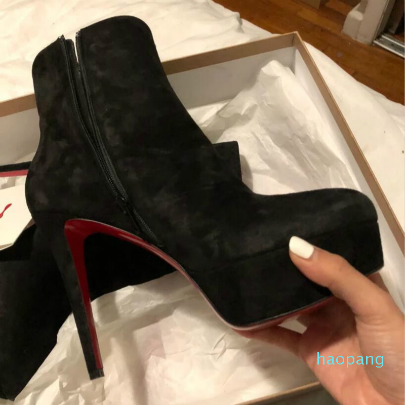 Designer-Winter Fashion Lady Ankle Boots High Heels Women Booties Platform Booty Plafrom Cool Knight Boot Party Wedding Dress
Designer-Winter Fashion Lady Ankle Boots High Heels Women Booties Platform Booty Plafrom Cool Knight Boot Party Wedding Dress