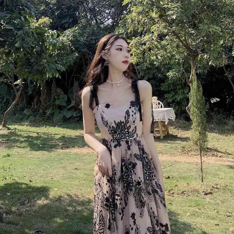 Sequin Embroidered Black Suspender Dress Female Summer Retro Temperament Hepburn Style Party Dresses Vestidos 210421