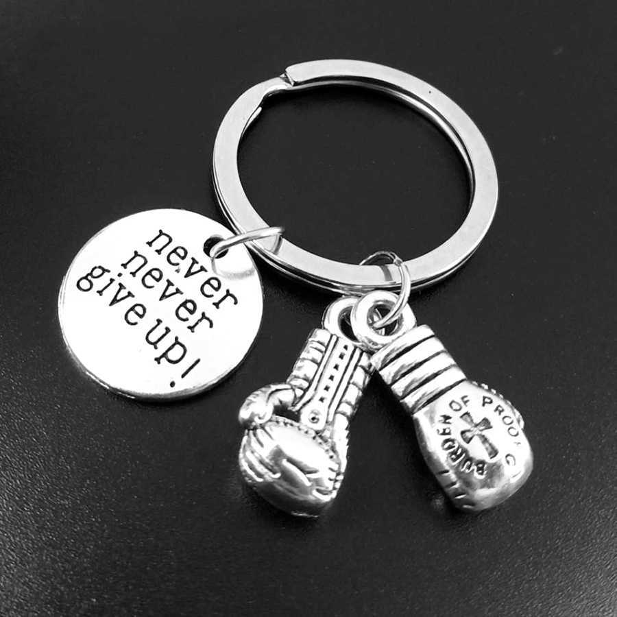 Fashion Metal Boxing Gloves Pendant Keychain I Love Boxing Key Chain Boxer Movement Men's Car Keyring for Man and Boxing Lovers H1011
Fashion Metal Boxing Gloves Pendant Keychain I Love Boxing Key Chain Boxer Movement Men's Car Keyring for Man and Boxing Lovers H1011