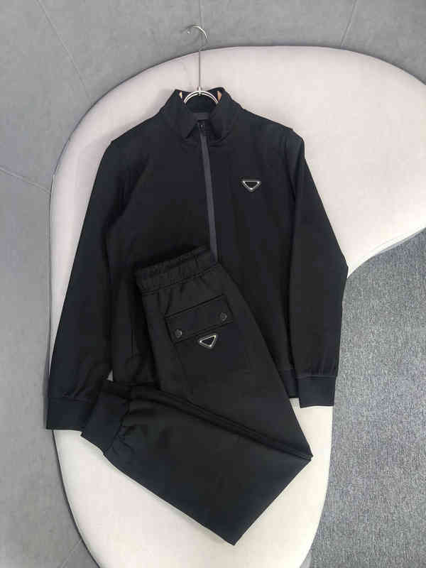 2022 Mens Tracksuit high-end designer luxury cotton patchwork ribbon sportswear ~ size -3XL ~ fashion casual men tracksuits, White
2022 Mens Tracksuit high-end designer luxury cotton patchwork ribbon sportswear ~ size -3XL ~ fashion casual men tracksuits, White