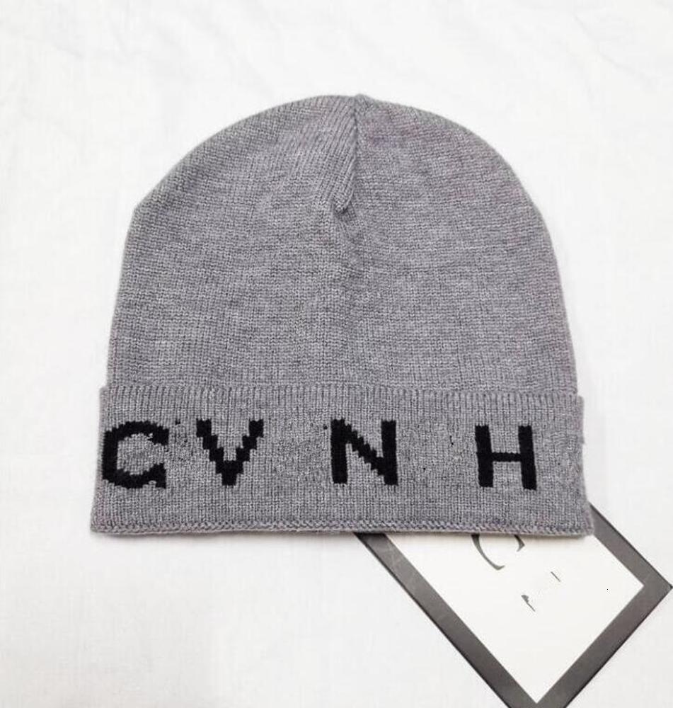 Designer Knitted Beanie Caps for Men Women Autumn Winter Warm Thick Wool Embroidery Cold Hat Couple Fashion Street Hats, Red
Designer Knitted Beanie Caps for Men Women Autumn Winter Warm Thick Wool Embroidery Cold Hat Couple Fashion Street Hats, Red