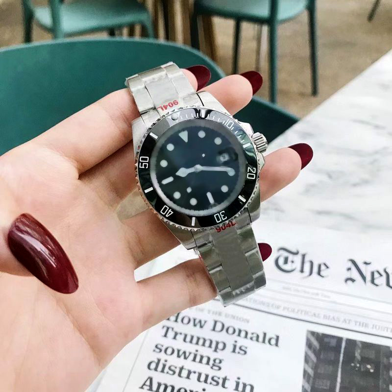 2021 Men limited edition Watches mens luxury brand mechanical automatic 41mm stainless steel watch montre de luxe wristwatches Casual wristwatch Folding buckle, Oem dedicated
2021 Men limited edition Watches mens luxury brand mechanical automatic 41mm stainless steel watch montre de luxe wristwatches Casual wristwatch Folding buckle, Oem dedicated