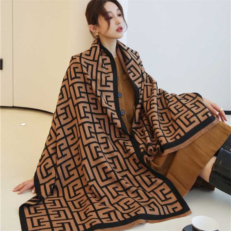 Luxury Brand Warm Cashmere Scarf Women Winter Thick Pashmina Shawl Blanket Bufanda Turban Muffler Ladies Foulard Poncho Echarpe 220114
Luxury Brand Warm Cashmere Scarf Women Winter Thick Pashmina Shawl Blanket Bufanda Turban Muffler Ladies Foulard Poncho Echarpe 220114