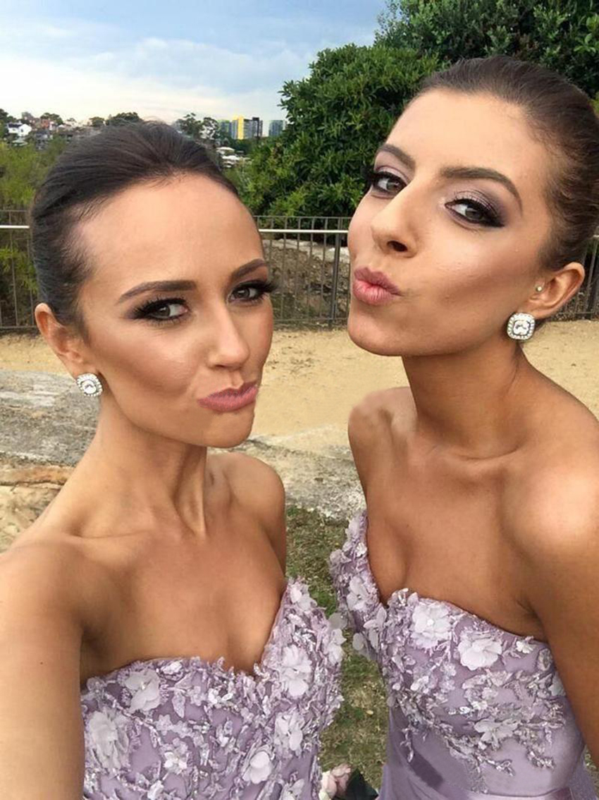 2021 3D Floral Gorgeous Long Strapless Mermaid Bridesmaid Dresses Handmade Flower Beach Party Backless Wedding Guest Dress Maid of Honor 0509