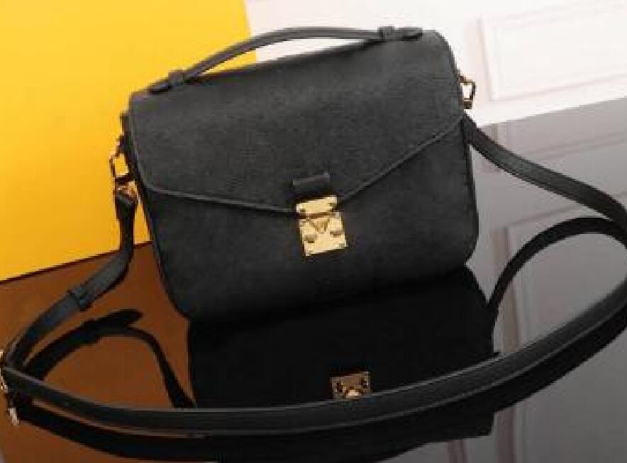 2023 Fahion designer Women Handbags Cross body Messenger Bag Brown Letter Bag High Quality Small Vintage Strap Shoulder Handbag Free shippin, Black
2023 Fahion designer Women Handbags Cross body Messenger Bag Brown Letter Bag High Quality Small Vintage Strap Shoulder Handbag Free shippin, Black