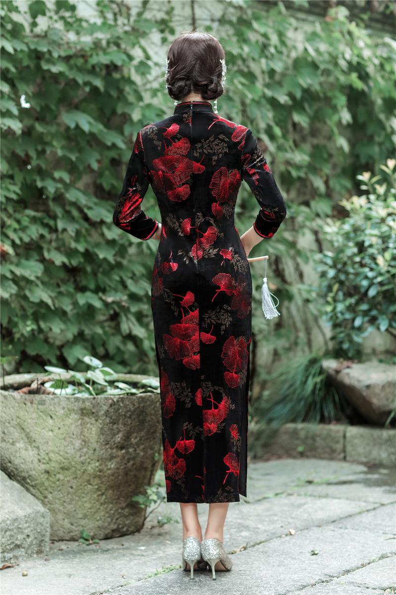 Ethnic Clothing Shanghai Story Velvet Qipao 3/4 Sleeve Ginkgo Embriodery Chinese Dress Long Cheongsam For Women