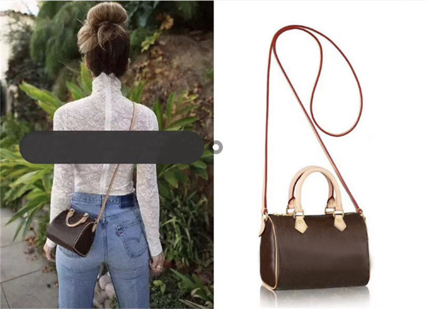 2021 Worldwide Classic Luxury Fashion bag Genuine Leather Ladies Shoulder Bags The quality handbag size 16cm 11cm, Brown
2021 Worldwide Classic Luxury Fashion bag Genuine Leather Ladies Shoulder Bags The quality handbag size 16cm 11cm, Brown