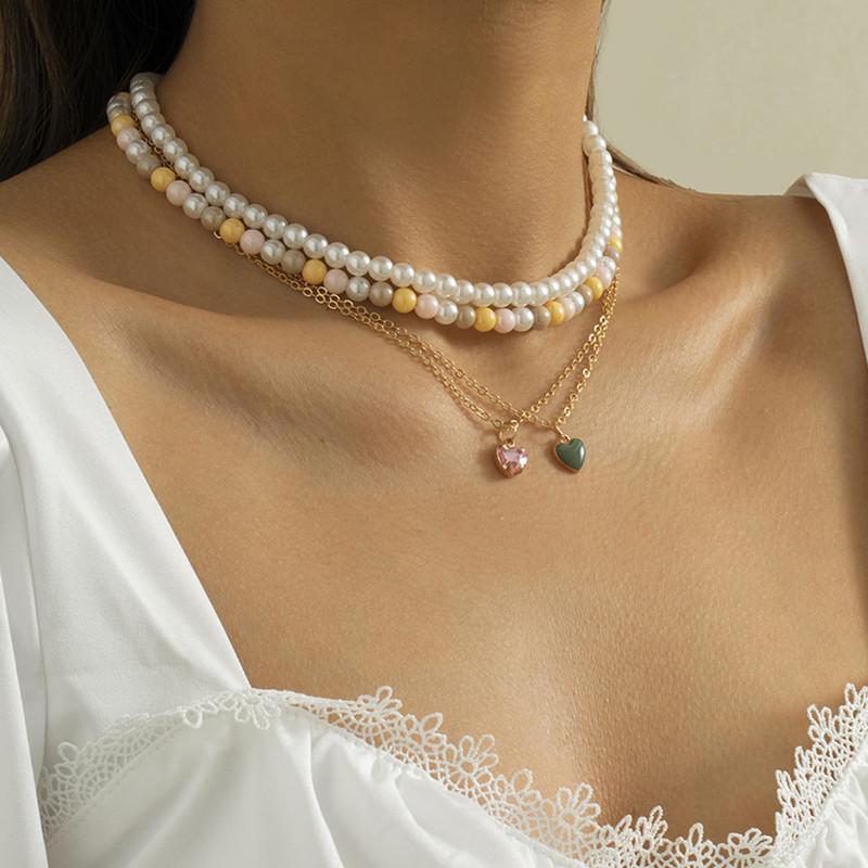 Chokers Vintage Multi-layer Simulated Pearl Choker Necklace For Women Pink Shiny Rhinestone Green Enamel Heart Pendant Jewelry
Chokers Vintage Multi-layer Simulated Pearl Choker Necklace For Women Pink Shiny Rhinestone Green Enamel Heart Pendant Jewelry