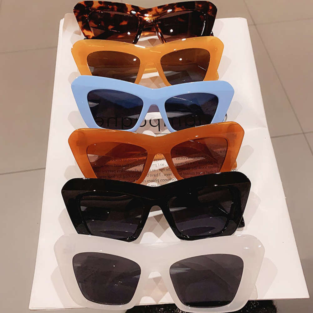 sunglasses So & Eggs Fashion Eye Women Vintage Jelly Color Eyewear Brand Designer Men Trending Shades UV400 Blue Sunglasses, Black
sunglasses So & Eggs Fashion Eye Women Vintage Jelly Color Eyewear Brand Designer Men Trending Shades UV400 Blue Sunglasses, Black