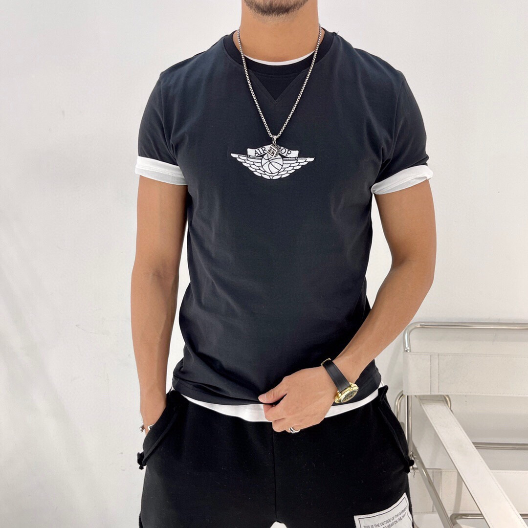 new CD flying Summer wing basketball embroidered and printed short sleeve round neck base shirt, White;black
new CD flying Summer wing basketball embroidered and printed short sleeve round neck base shirt, White;black