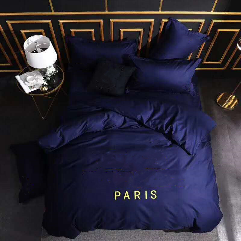 3-1 Cotton 4pcs Bedding Sets Machine Washing Letter Printed Bedclothes Pillow Case Flat Sheet Woven Adult Size Solid Color Duvet, Dustbag
3-1 Cotton 4pcs Bedding Sets Machine Washing Letter Printed Bedclothes Pillow Case Flat Sheet Woven Adult Size Solid Color Duvet, Dustbag