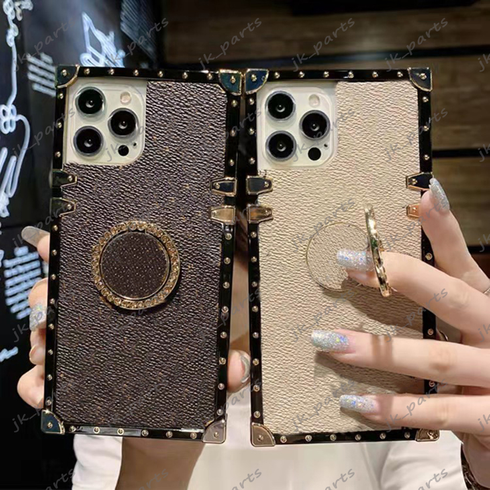 Fashion Designer Phone Cases with ring holder for iPhone 13 12 11 pro max Xs XR Xsmax 8plus print Pattern Leather Hard Shell Cellphone Cover, White+ring holder
Fashion Designer Phone Cases with ring holder for iPhone 13 12 11 pro max Xs XR Xsmax 8plus print Pattern Leather Hard Shell Cellphone Cover, White+ring holder