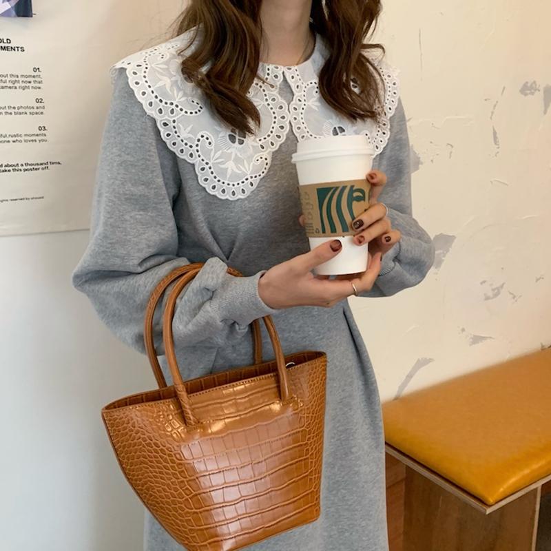 Casual Dresses Lace Hook Flower Hollow Out Contrast Fleece Lapel Grey Hoodies Dress Women Loose Long Sleeve Doll Black Sweater Vestido Mujer, Black;gray
Casual Dresses Lace Hook Flower Hollow Out Contrast Fleece Lapel Grey Hoodies Dress Women Loose Long Sleeve Doll Black Sweater Vestido Mujer, Black;gray