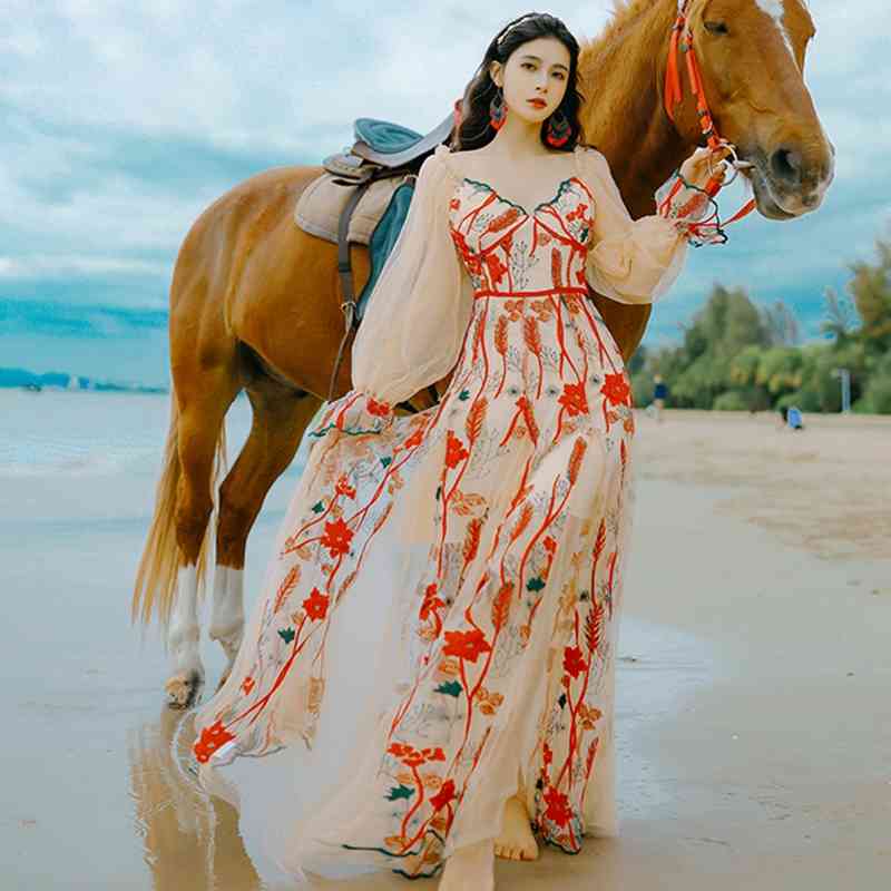 Women's Bohemian Holiday Summer Vintage Party Dress Full Sleeve Mesh Embroidered Flowers Pleated Long 210520