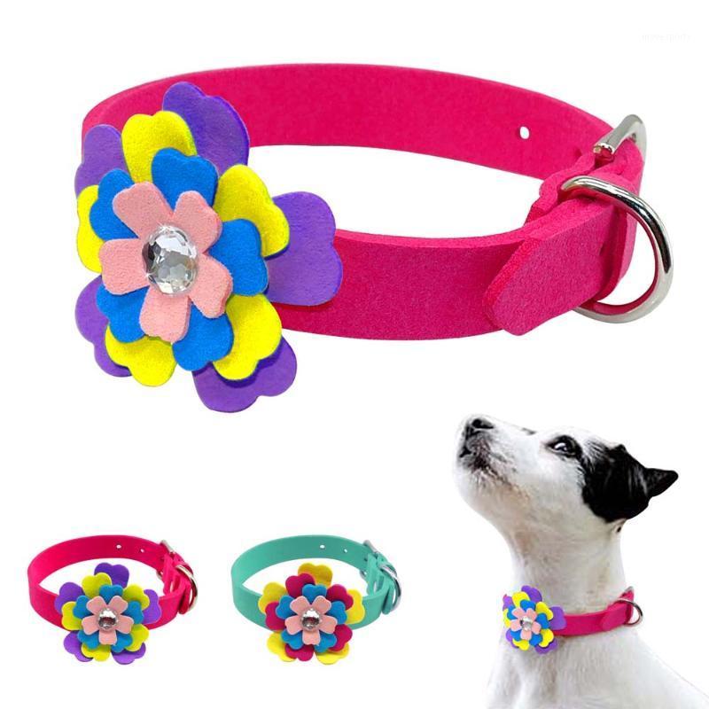 Dog Collars & Leashes Flower Collar Suede Leather Floral Crystal Puppy Kitten Adjustable For Small Medium Pet Pink Blue1
Dog Collars & Leashes Flower Collar Suede Leather Floral Crystal Puppy Kitten Adjustable For Small Medium Pet Pink Blue1