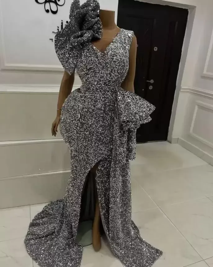 robe de soirée femme Plus Size Evening Dresses For Women silver Party Sequin Aso Ebi Split Mermaid Prom reception Gowns Sweep Train VOG232, Black;red
robe de soirée femme Plus Size Evening Dresses For Women silver Party Sequin Aso Ebi Split Mermaid Prom reception Gowns Sweep Train VOG232, Black;red