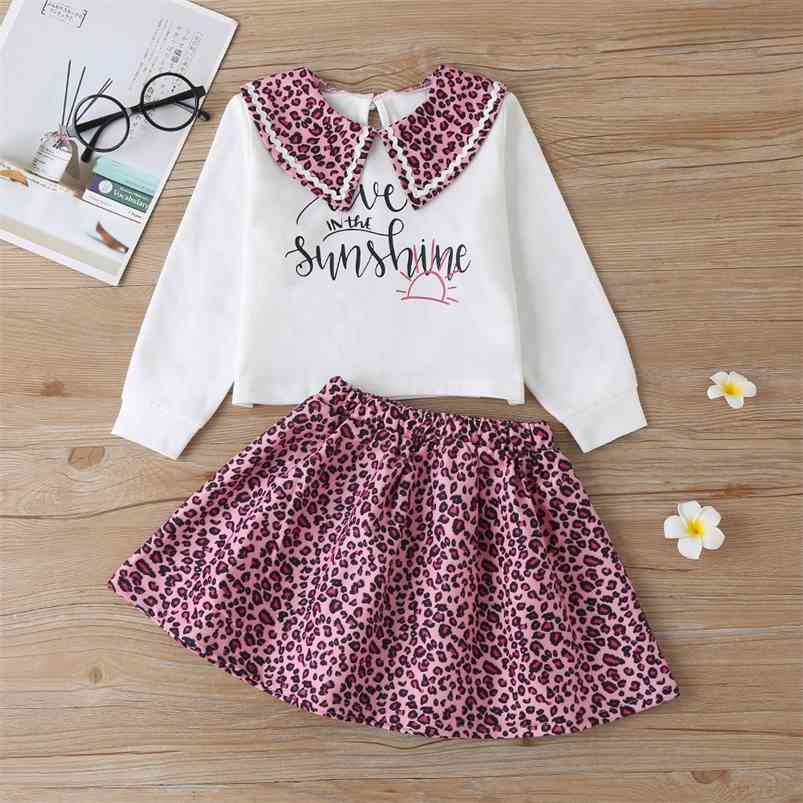 Winter Children Sets Long Sleeve Turn-down Collar Letter T-shirt Pink Leopard Skirt Cute 2Pcs Girls Clothes 18M-6T 210629
Winter Children Sets Long Sleeve Turn-down Collar Letter T-shirt Pink Leopard Skirt Cute 2Pcs Girls Clothes 18M-6T 210629