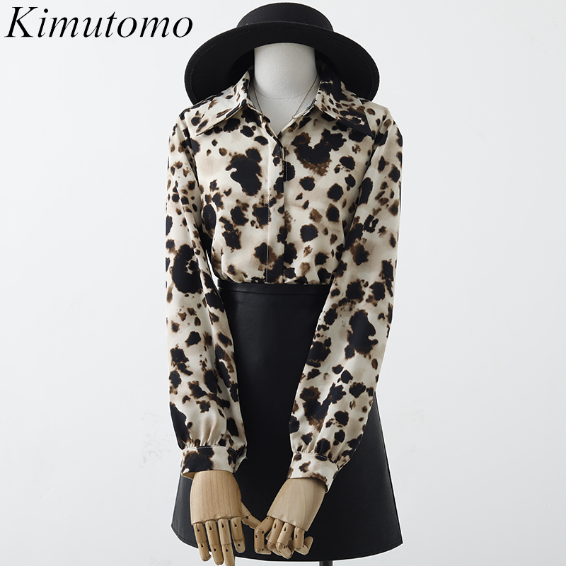 Kimutomo Vintage Leopard Blouse Shirt Women Hong Kong Style Ladies Turn-down Collar Long Sleeve Tops Streetwear Fashion 210521
Kimutomo Vintage Leopard Blouse Shirt Women Hong Kong Style Ladies Turn-down Collar Long Sleeve Tops Streetwear Fashion 210521