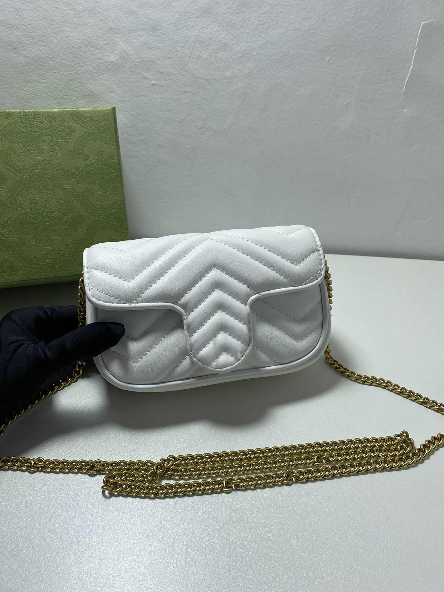 New Arrivals Shoulder Bags of Super Mini wavy chain bag purse wallet for women female on sale Luxury Designer Famous handbags multi colors size16.5cm, White
New Arrivals Shoulder Bags of Super Mini wavy chain bag purse wallet for women female on sale Luxury Designer Famous handbags multi colors size16.5cm, White