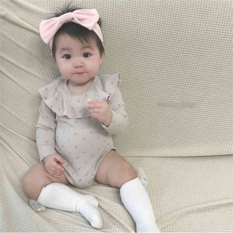 Baby girls cherry printing Lotus leaf collar coveralls with hairband 0-2 years little princess pure cotton long sleeve bodysuits 210708, Bodysuit hairband
Baby girls cherry printing Lotus leaf collar coveralls with hairband 0-2 years little princess pure cotton long sleeve bodysuits 210708, Bodysuit hairband