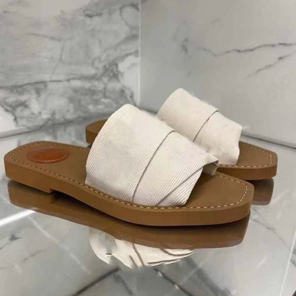 luxury Paris Designer Sandals Fashion Ladies Summer Flat Slipper Outdoor Beach Shoes Woman Roman canvas Letters Slippers 35-41with box, Black
luxury Paris Designer Sandals Fashion Ladies Summer Flat Slipper Outdoor Beach Shoes Woman Roman canvas Letters Slippers 35-41with box, Black