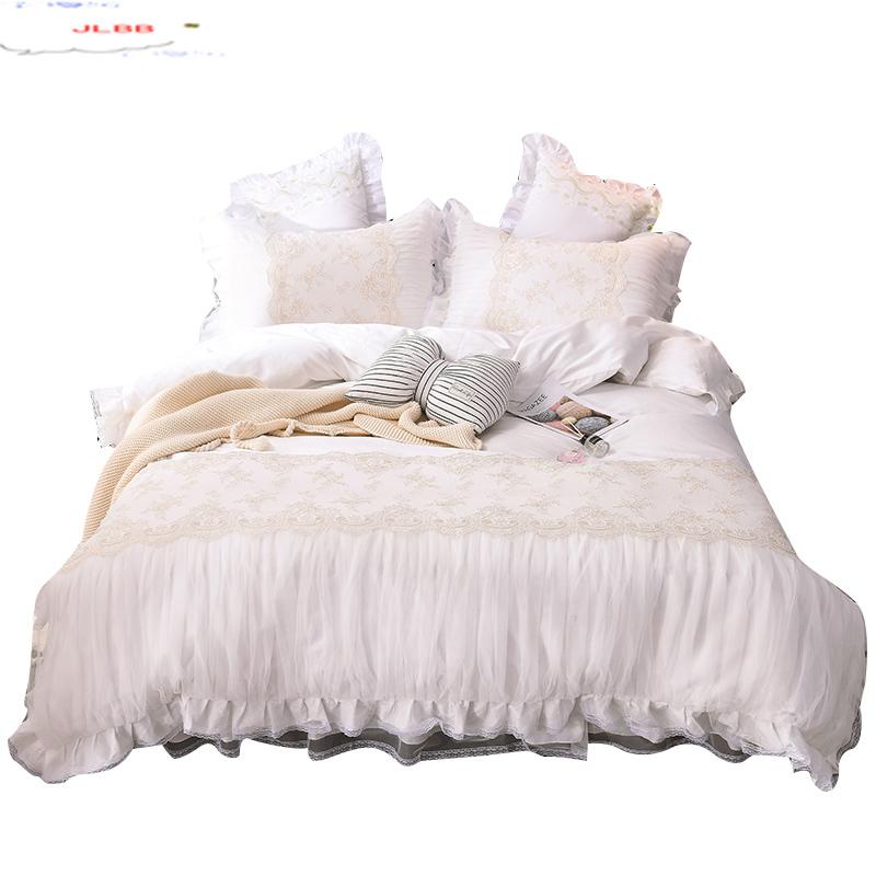 Bedding Sets 4pcs/set Romantic White Lace Rose Set Princess Duvet Cover For Wedding Bedclothes Luxury Bedroom Textile, Style2
Bedding Sets 4pcs/set Romantic White Lace Rose Set Princess Duvet Cover For Wedding Bedclothes Luxury Bedroom Textile, Style2