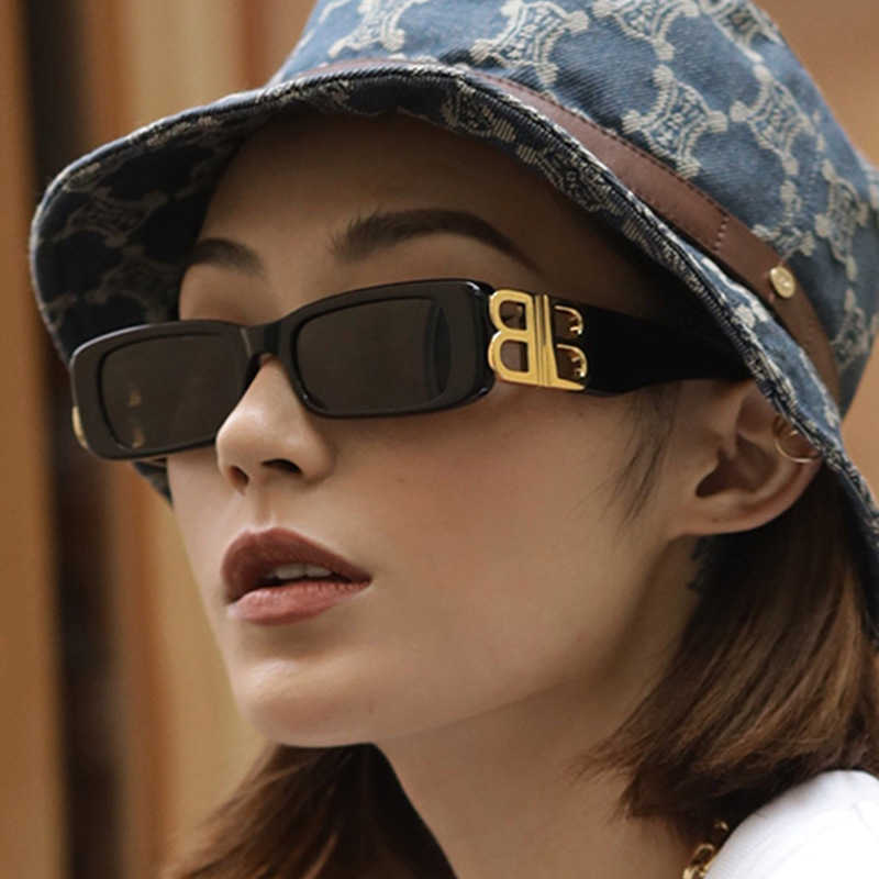2021 Luxury Brand Digner Fashion Small Square Frame Sunglass Retro Sunglass Ladi Personality Male B Letter Glass UV400
2021 Luxury Brand Digner Fashion Small Square Frame Sunglass Retro Sunglass Ladi Personality Male B Letter Glass UV400