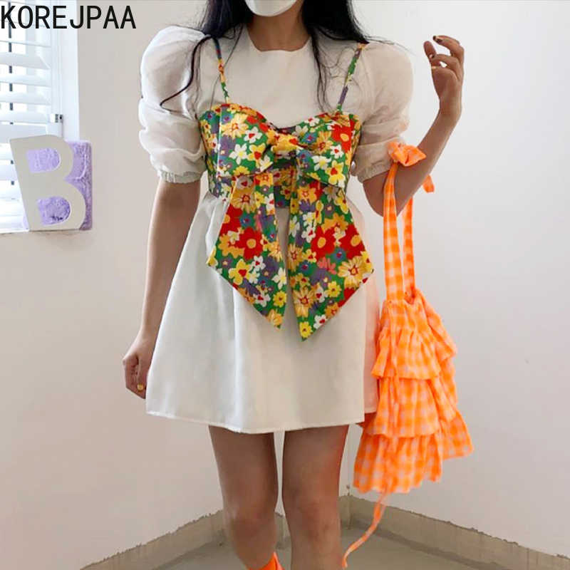 Korejpaa Women Sets Summer Korea Playful Round Neck Puff Sleeve Shirt Dress Flower Color Bow Knot Wrapped Chest Small Sling 210526
Korejpaa Women Sets Summer Korea Playful Round Neck Puff Sleeve Shirt Dress Flower Color Bow Knot Wrapped Chest Small Sling 210526