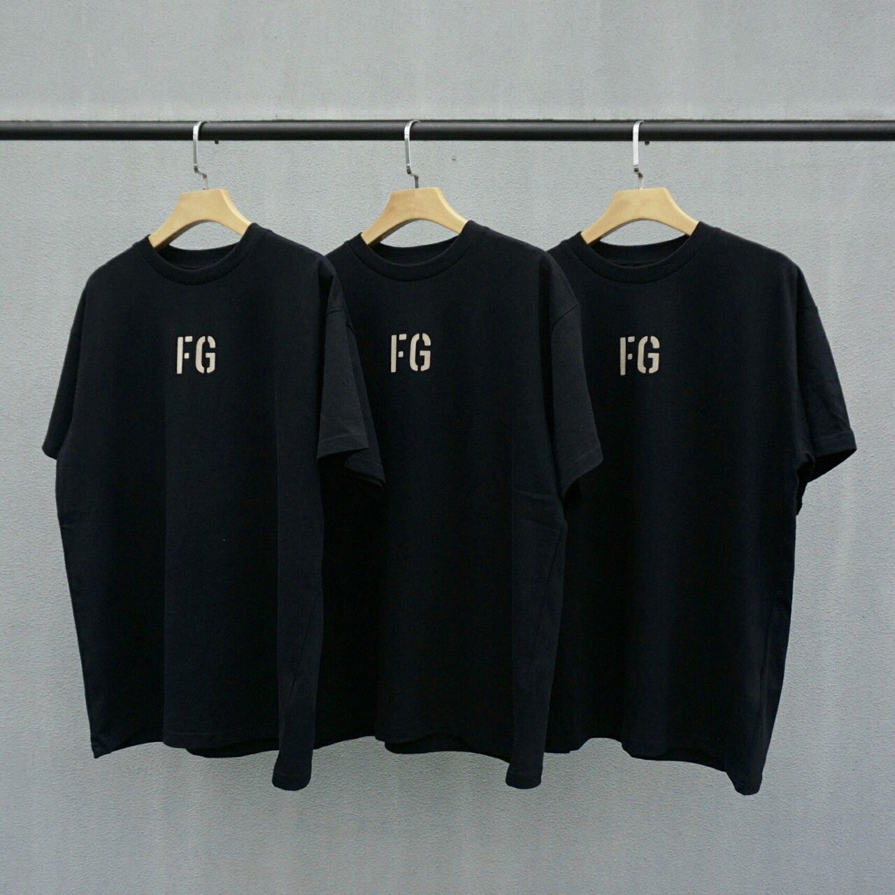 T Shirt 2021 season 7 Mens womens Leisure Tee Skateboard trends fear of god fog men essentials Tshirt women designers Short Sleeve 01 G8lV#, White;black
T Shirt 2021 season 7 Mens womens Leisure Tee Skateboard trends fear of god fog men essentials Tshirt women designers Short Sleeve 01 G8lV#, White;black