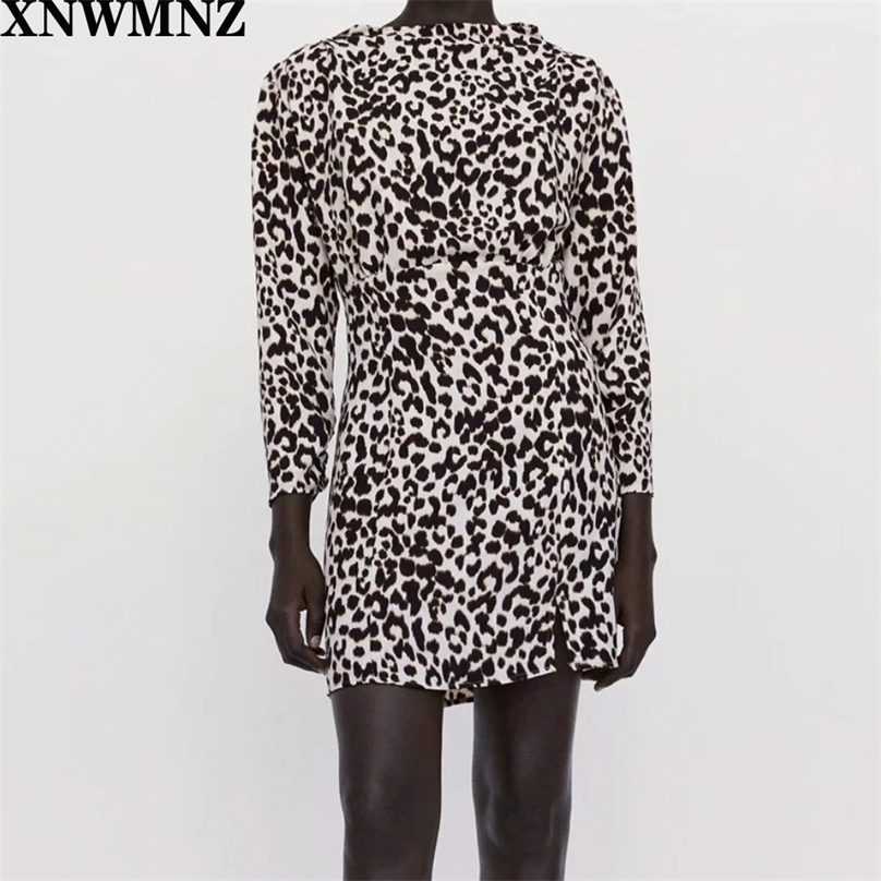 women animal print mini dress female Ladies high neck long sleeves shoulder pads Sexy vintage chic dresses 210520, Multi
women animal print mini dress female Ladies high neck long sleeves shoulder pads Sexy vintage chic dresses 210520, Multi