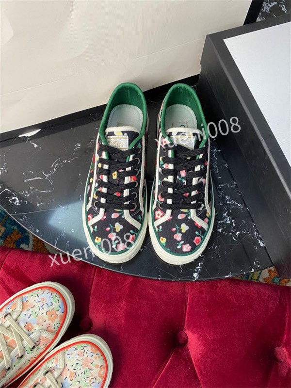 2022 Fashion Chain Casual Canvas shoes reaction luxurys designers women sneakers mens white greek key platform men woman chainz dress Footwe jg201008, Choose the color
2022 Fashion Chain Casual Canvas shoes reaction luxurys designers women sneakers mens white greek key platform men woman chainz dress Footwe jg201008, Choose the color