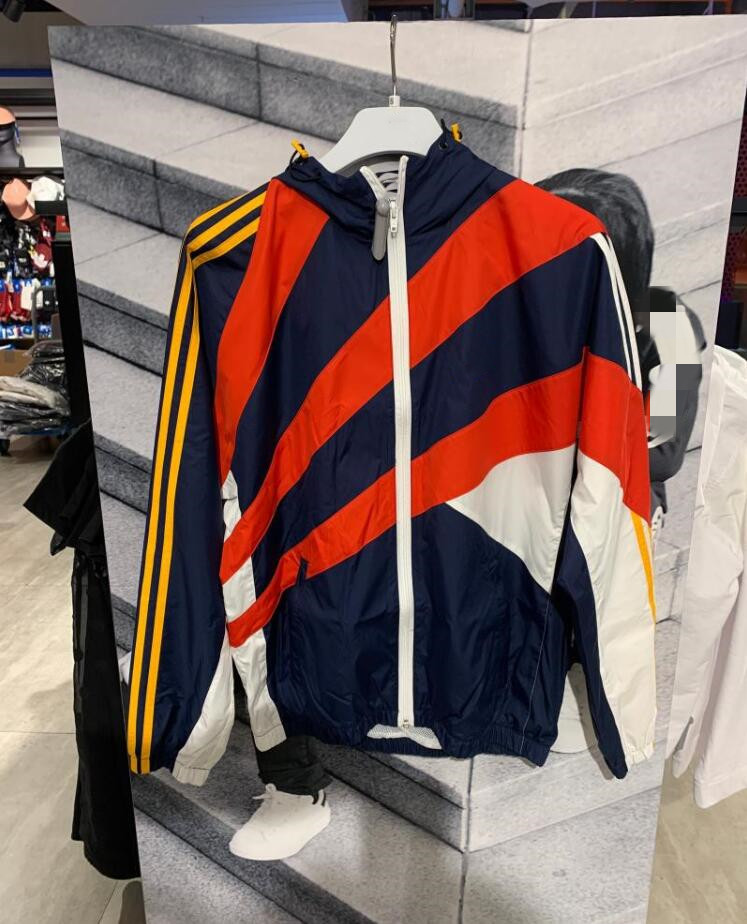 Men Women Spring Autumn Windrunner jackets Thin Coat,Men sports windbreaker jacket explosion Black models couple clothin Men's, Blue
Men Women Spring Autumn Windrunner jackets Thin Coat,Men sports windbreaker jacket explosion Black models couple clothin Men's, Blue