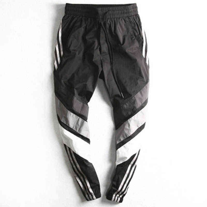 Spring Summer Sports Pants Men Tooling Pants Male Beam Feet Male Youth Version Closing Feet Nine Points Pants Casual Pant 211112