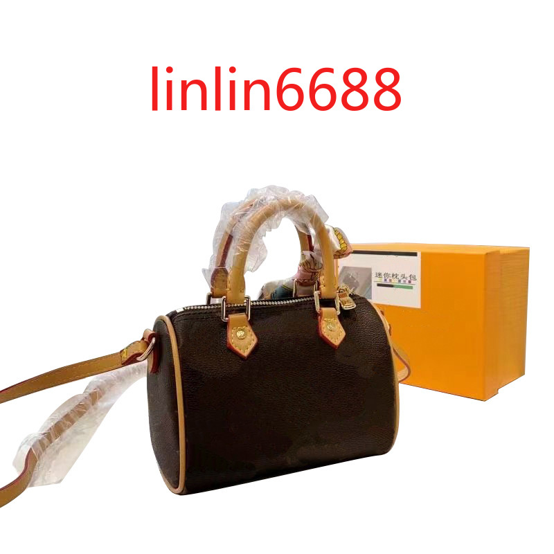 Come with Logo letter Top quality This year's popular bag #624 women's new fashion pillow bags Boston handbag net red fashion One Shoulder Messenger purse wallets, Size:17×10×12cm
Come with Logo letter Top quality This year's popular bag #624 women's new fashion pillow bags Boston handbag net red fashion One Shoulder Messenger purse wallets, Size:17×10×12cm