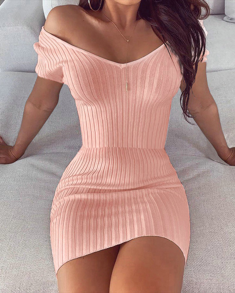 Sexy V-Neck Solid Slim Mini Dress Women Summer Fashion Off Shoulder Short Sleeve High Waist Package Hip Bodycon Pencil Dress 210507