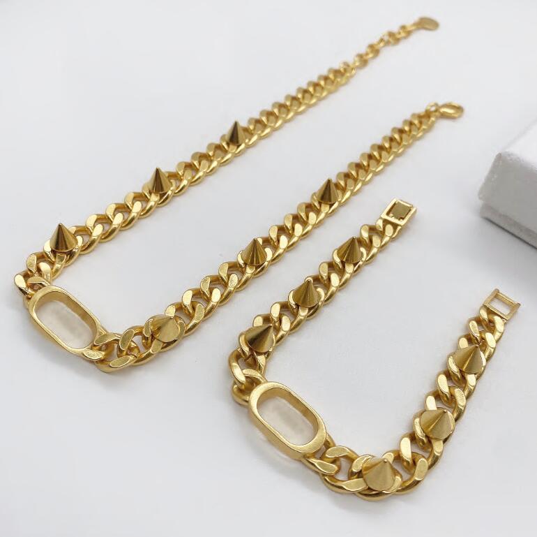 Fashion rivet initial choker necklace bijoux chains for lady womens Party Wedding Lovers gift jewelry With BOX NRJ
Fashion rivet initial choker necklace bijoux chains for lady womens Party Wedding Lovers gift jewelry With BOX NRJ
