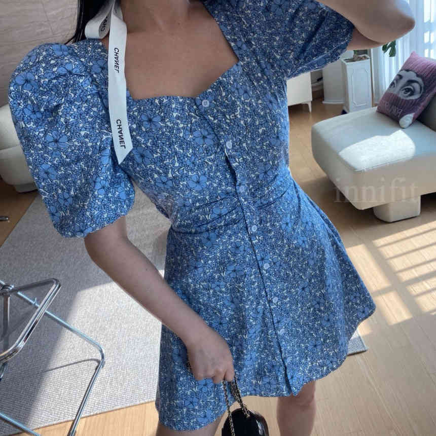 Women Dress Summer Ladies Floral Puff Sleeve Korean Elegant Square Collar Single-Breasted Ruched Casual Beach Party Dress 210518