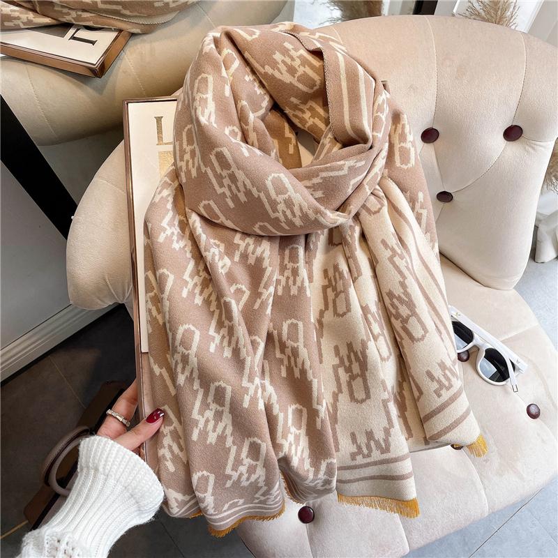 Scarves Design Letter Pashmina Shawl Scarf Women Cashmere Warm Doubel-sided Blanket Wraps Thick Bufanda Hijab Stoles 2021, Blue;gray
Scarves Design Letter Pashmina Shawl Scarf Women Cashmere Warm Doubel-sided Blanket Wraps Thick Bufanda Hijab Stoles 2021, Blue;gray